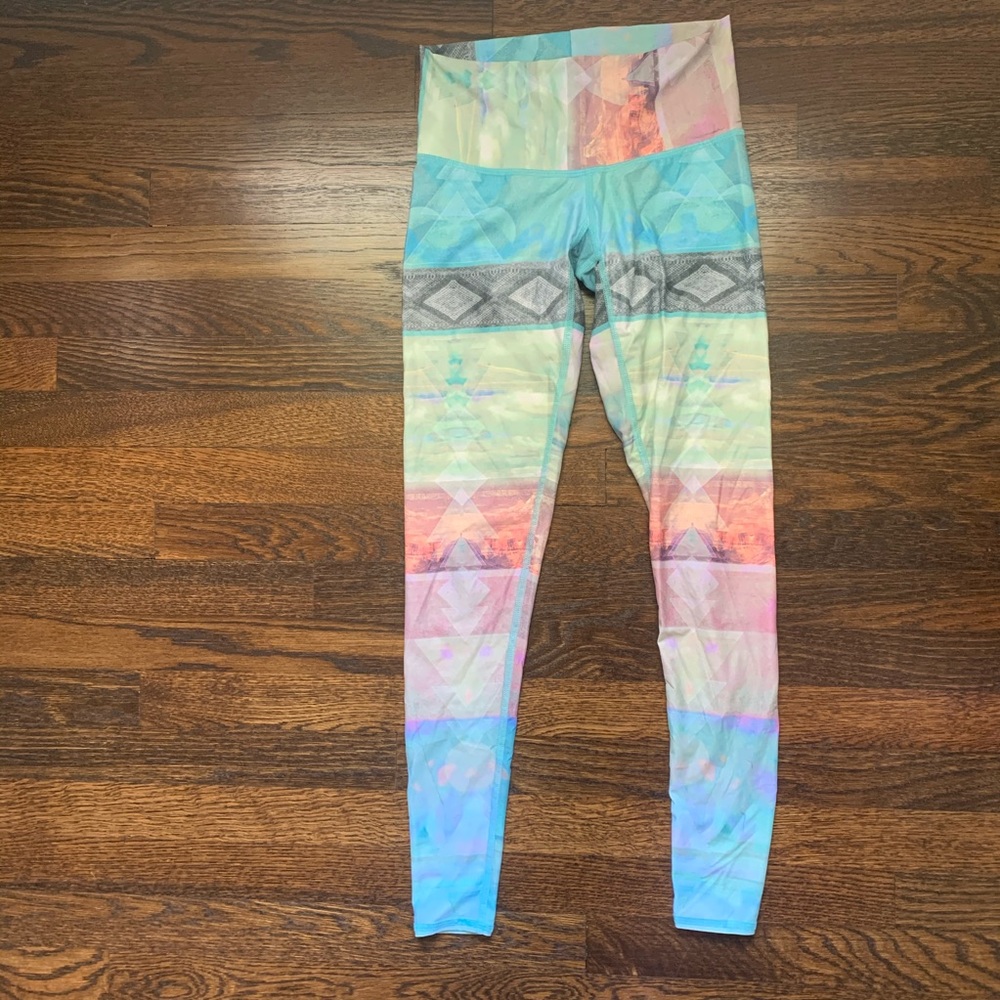 Teeki leggings